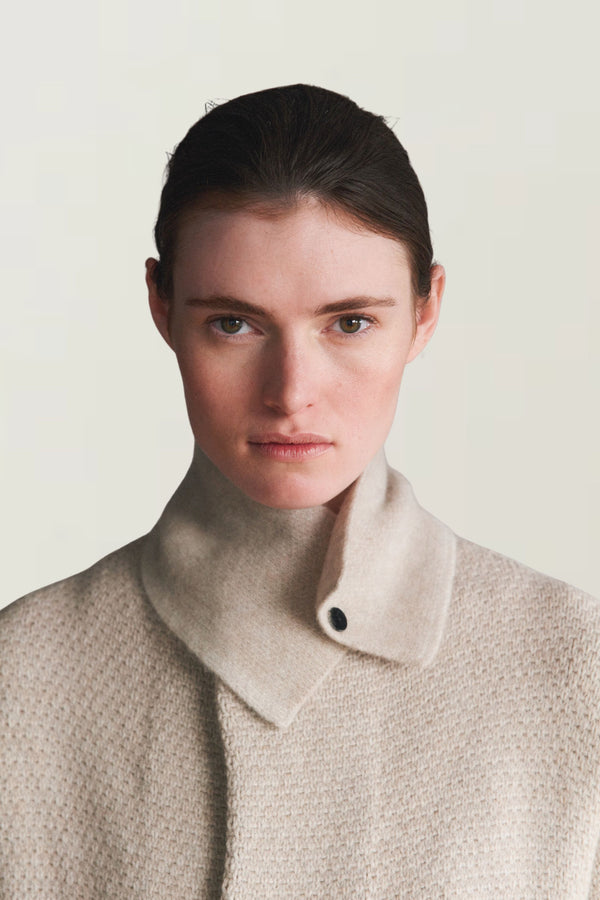 oyuna Neku Neck Snood Feather & Ivory