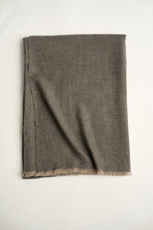 Oyuna Saan Throw Charcoal & Taupe