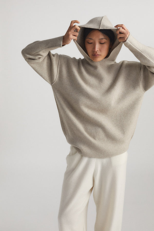 Oyuna Seku Hoodie Feather