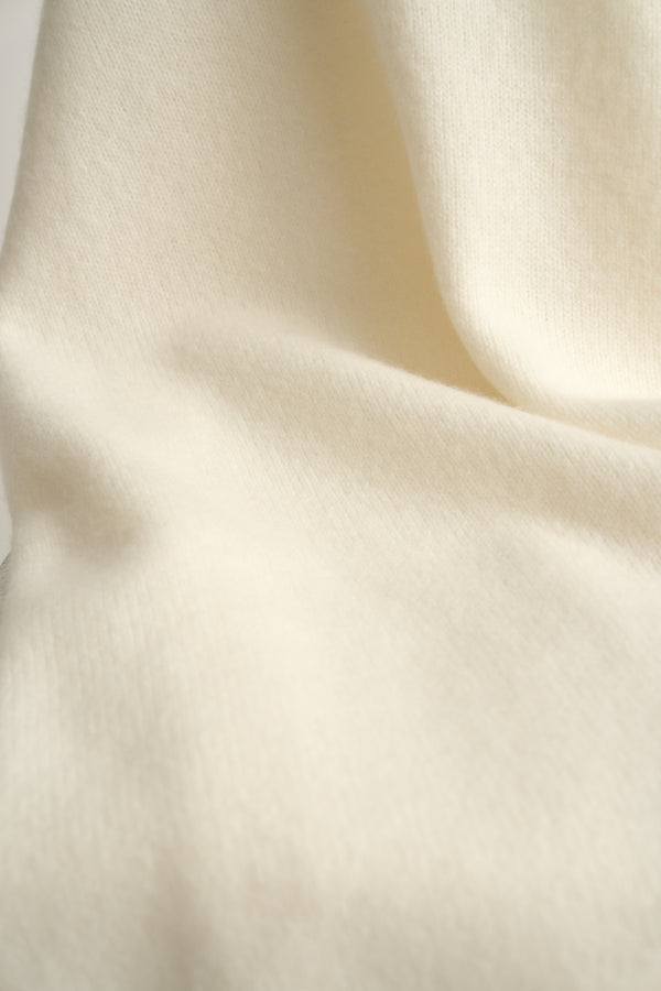 Oyuna Silence Throw Ivory