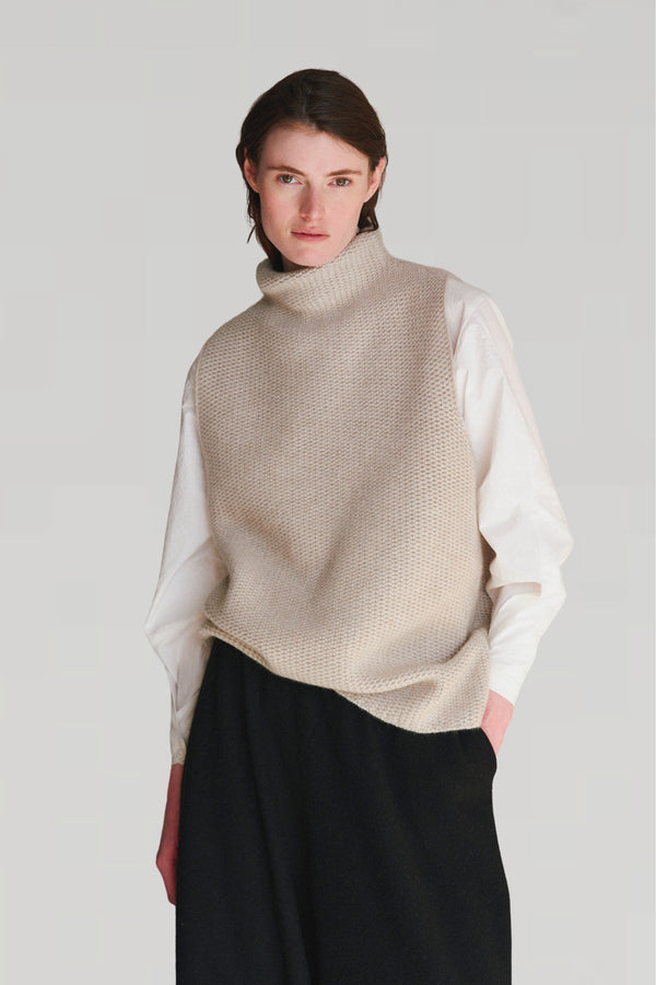 Oyuna Toa Top Feather