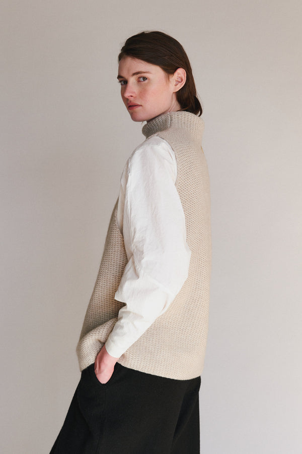 Oyuna Toa Top Feather