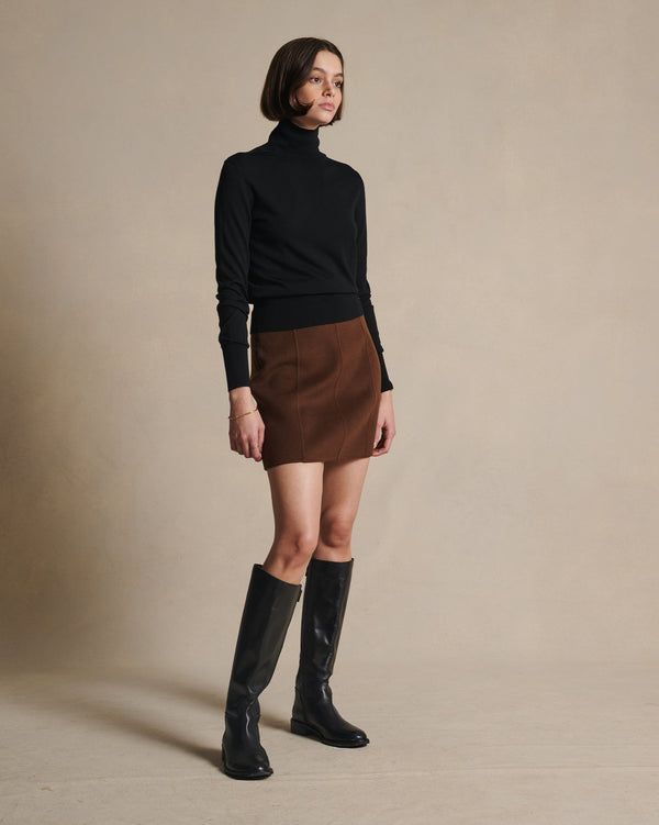 P. Johnson Cass Merino Roll Neck - Black