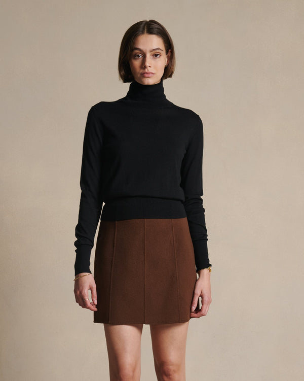 p. johnson Cass Merino Roll Neck - Black