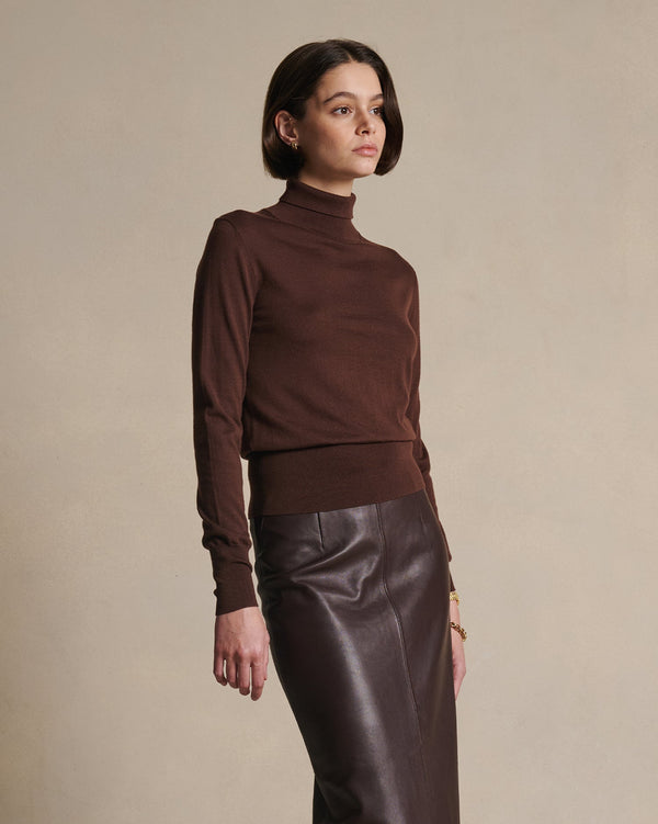 P. Johnson Cass Merino Roll Neck - Chocolate