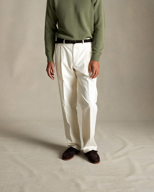 p. johnson Classic Chino - Off White