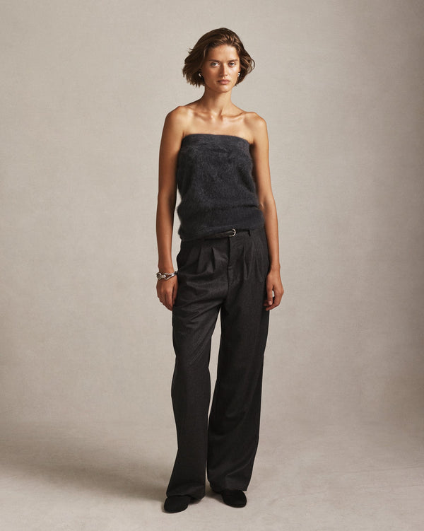 P. Johnson Claudia Bandeau - Slate