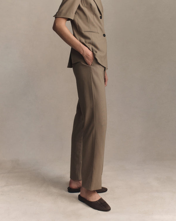 P. Johnson Lottie Capri - Taupe