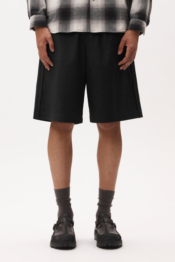 p.a.m. perks and mini A RUSSELL UNISEX SHORTS - BLACK
