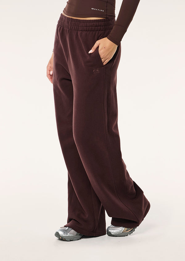 p.e nation Adventure trackpant in mahogany