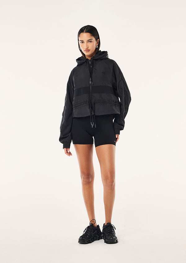 P.e Nation Cropped Man Down Jacket In Black