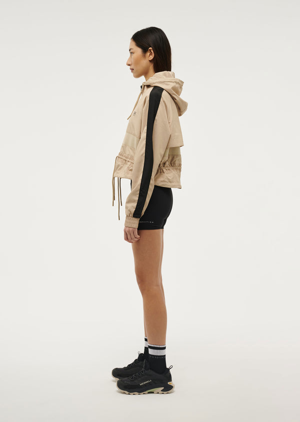 P.e Nation Cropped Man Down Jacket In Sesame