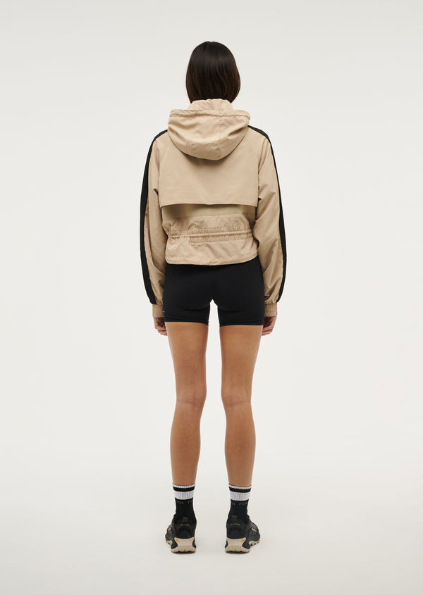 P.e Nation Cropped Man Down Jacket In Sesame