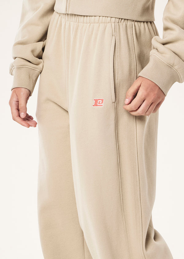 p.e nation Eastside trackpant in oxford tan
