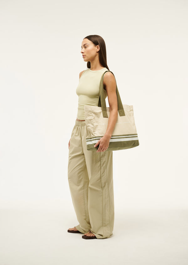 p.e nation Elsewhere tote in overcast