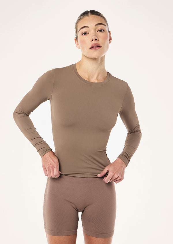 p.e nation Foundation long sleeve top in fossil