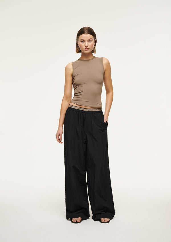 p.e nation Foundation muscle tank in fossil