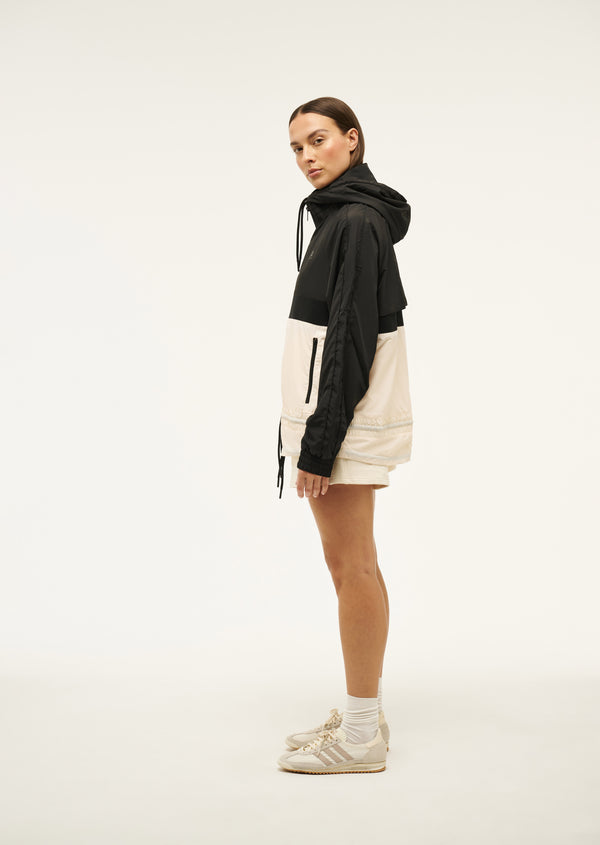 P.e Nation Man Down Jacket In Whisper White
