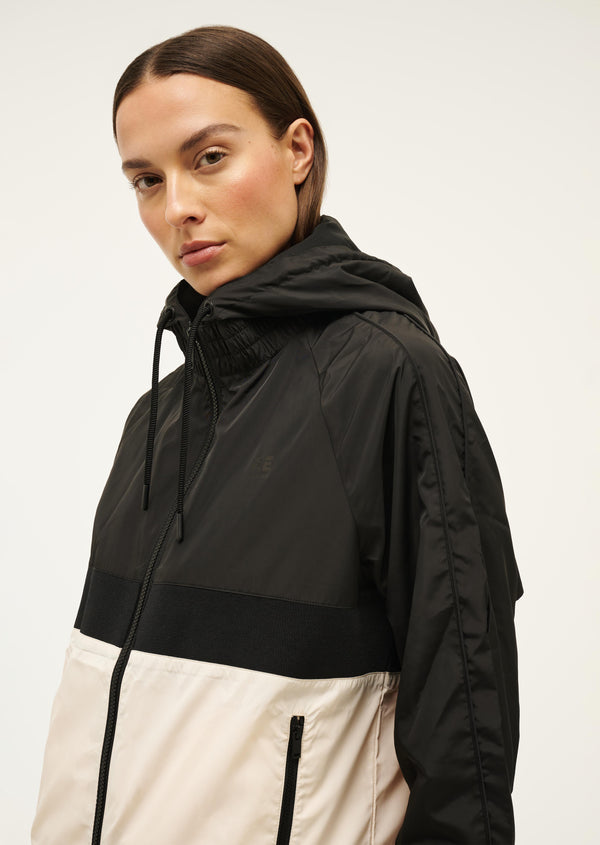 p.e nation Man down jacket in whisper white