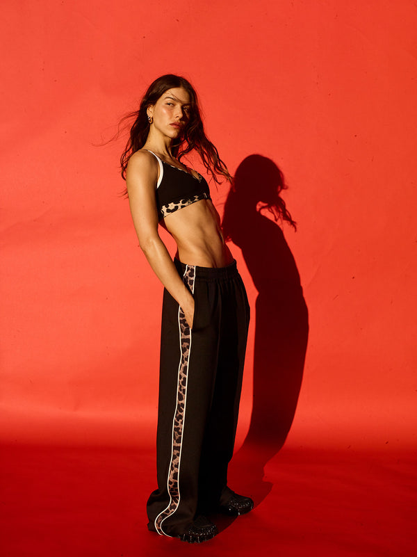 p.e nation Man down trackpant in black & leopard