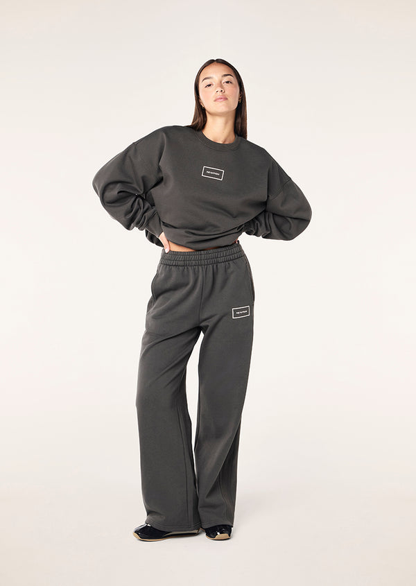 p.e nation Neo trackpant in gunmetal