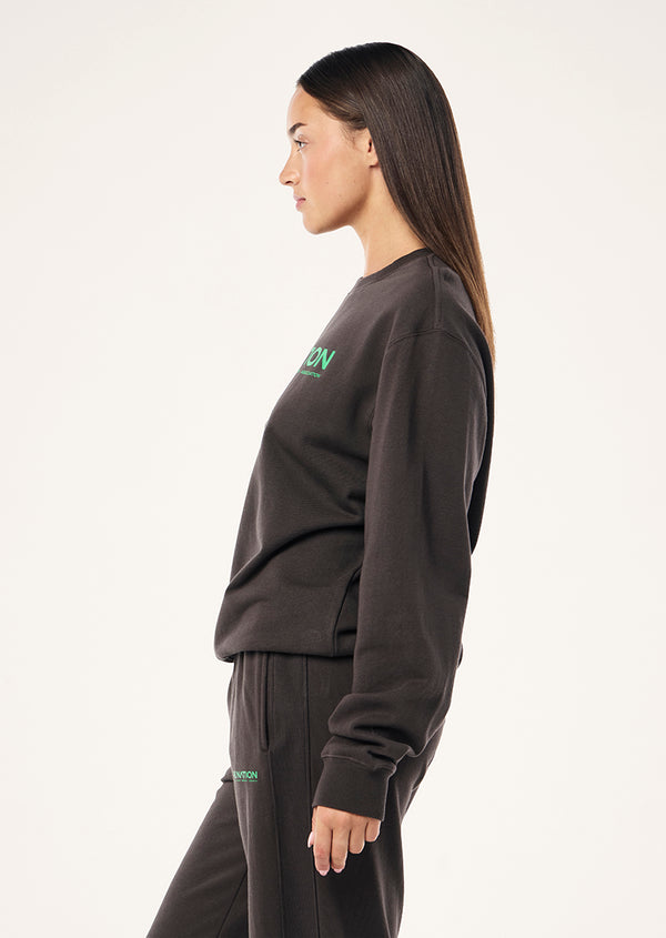 P.e Nation Qualify Sweat In Caviar