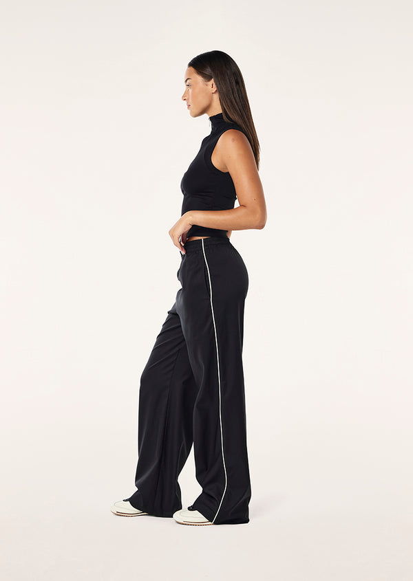 P.e Nation Routine Quarter Zip Tank In Black