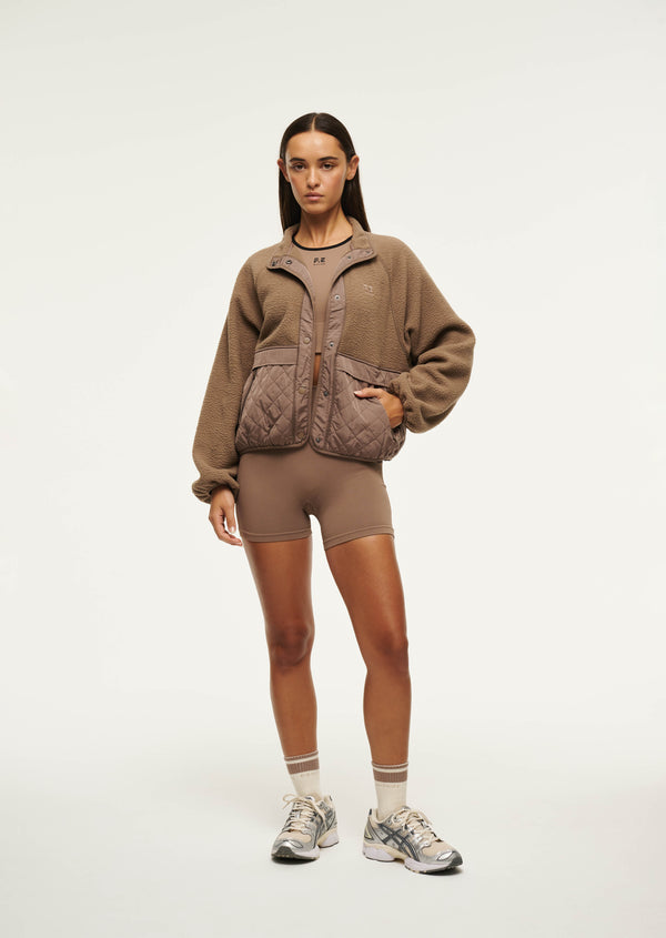 P.e Nation Technique Quilt Jacket In Fossil