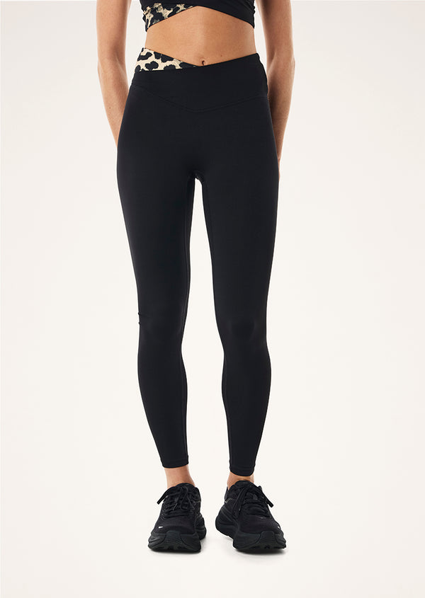 P.e Nation Wander Full Length Legging In Black & Leopard