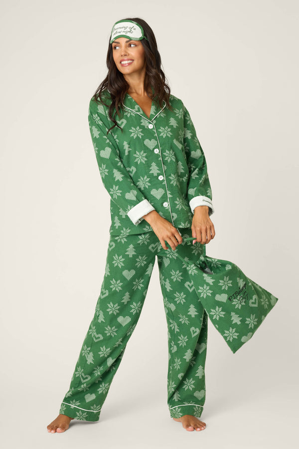 p.j. salvage 4-Piece Tree & Heart Print Flannel Gift Set