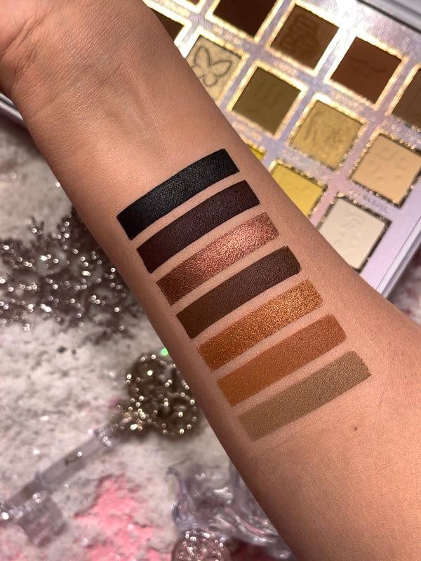 P.louise P. Louise If The Crown Fits Neutral Eyeshadow Palette