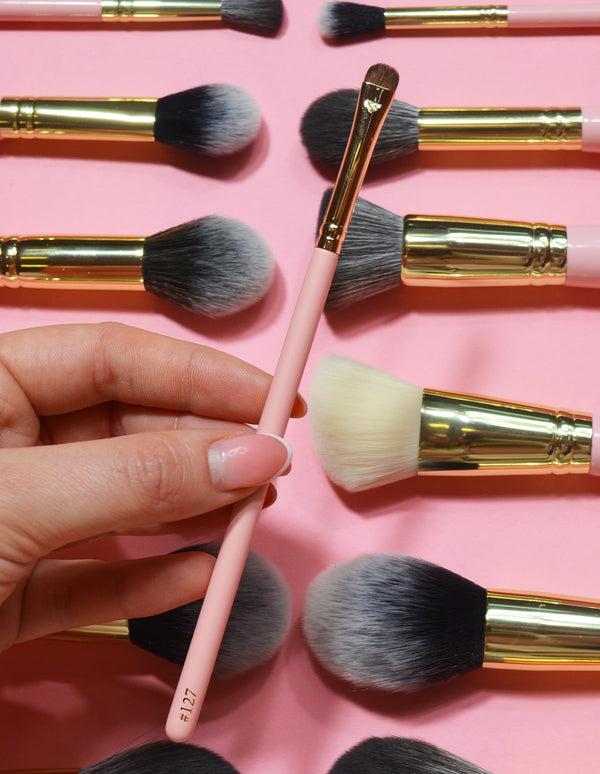 p.louise P.Louise #127 Wide Smudger Brush