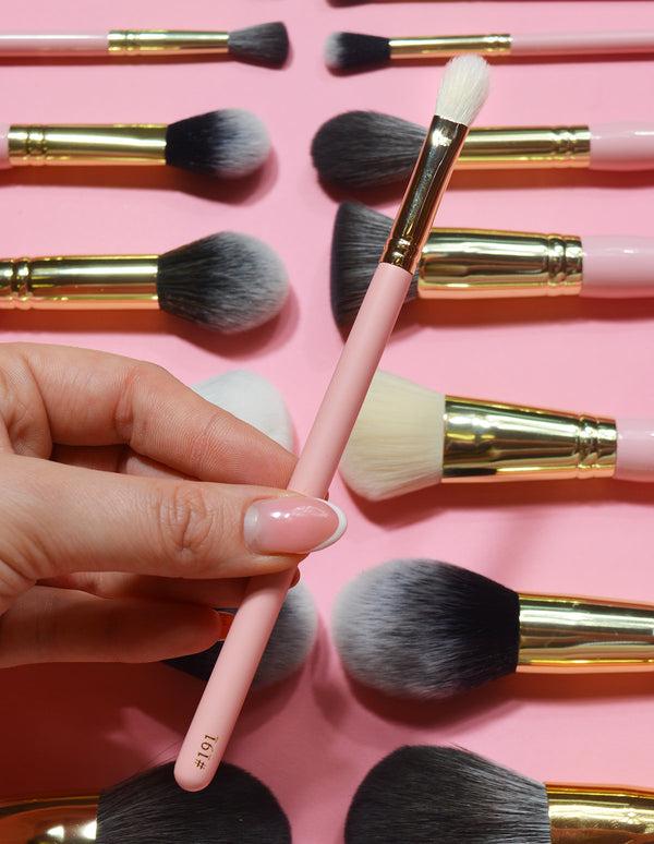 p.louise P.Louise #191 Blender Brush