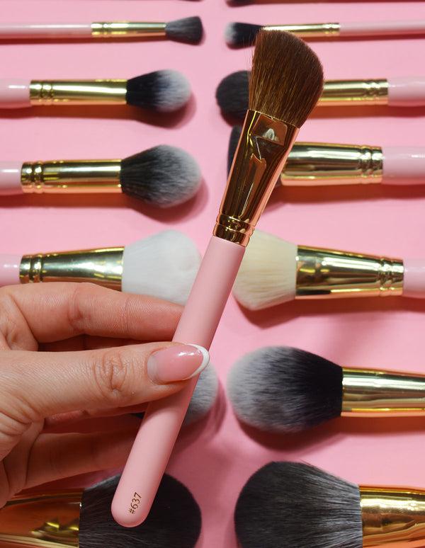 p.louise P.Louise #637 Brush