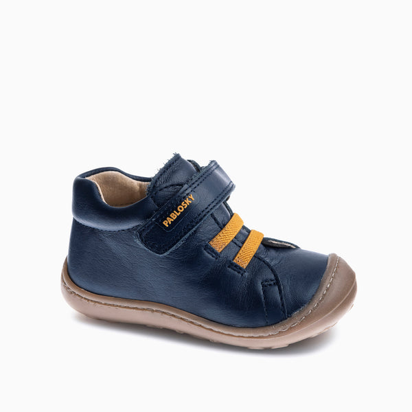 pablosky Botas de bebé niño StepEasy 017920 de piel color azul marino
