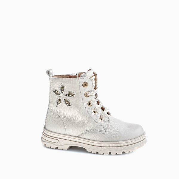 pablosky Botas de Niña color Blanco con Cordones y cremallera 444430