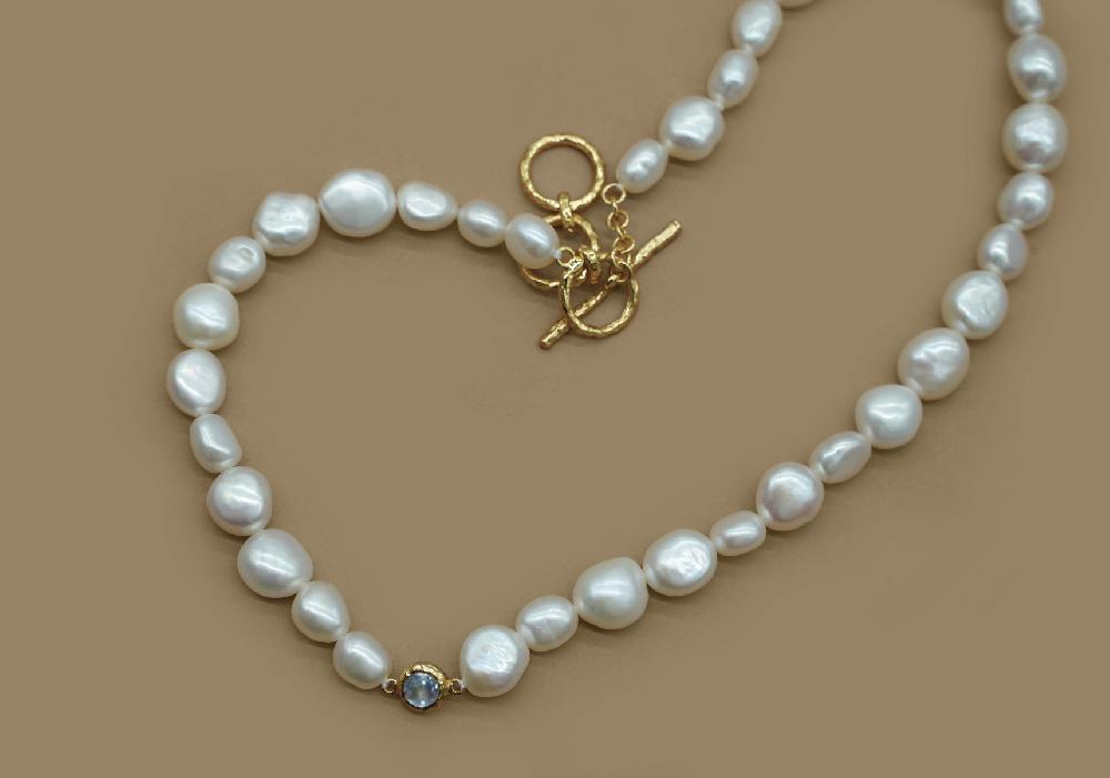 Pacharee Klom Gems Pearl Necklace
