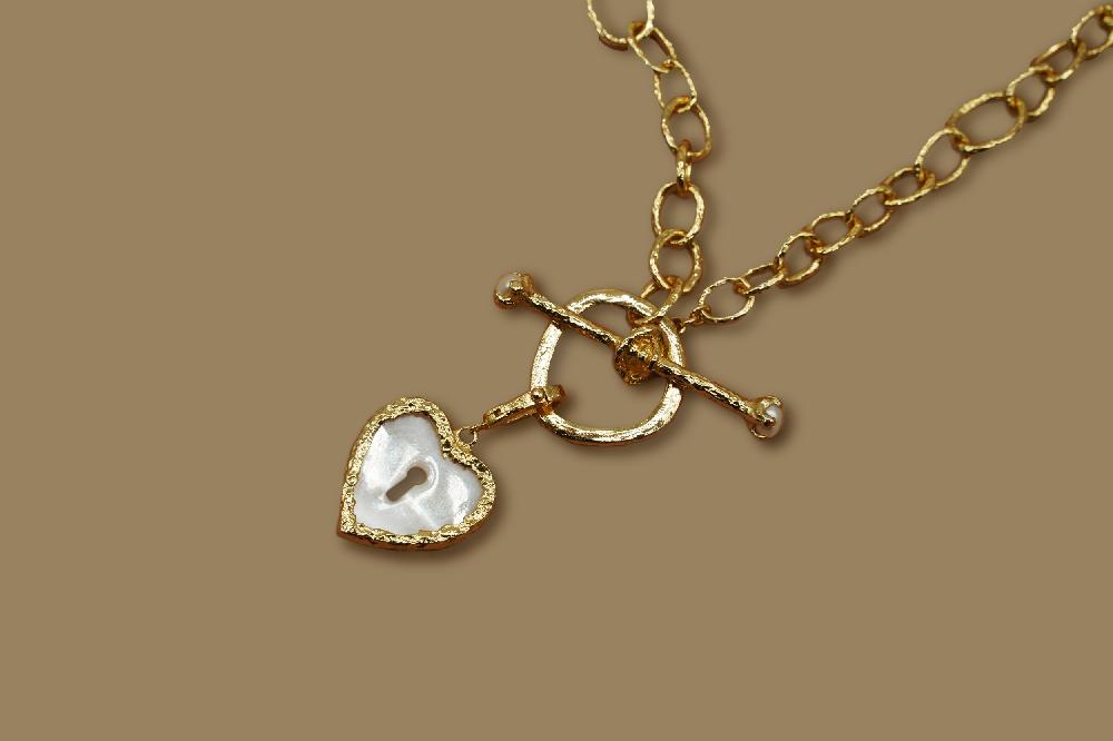 Pacharee Pacharee Chain With Heart Charm