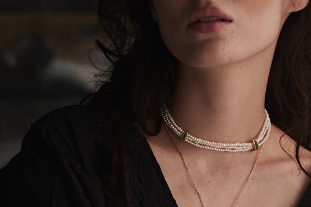 pacharee Prado Emeralds Choker