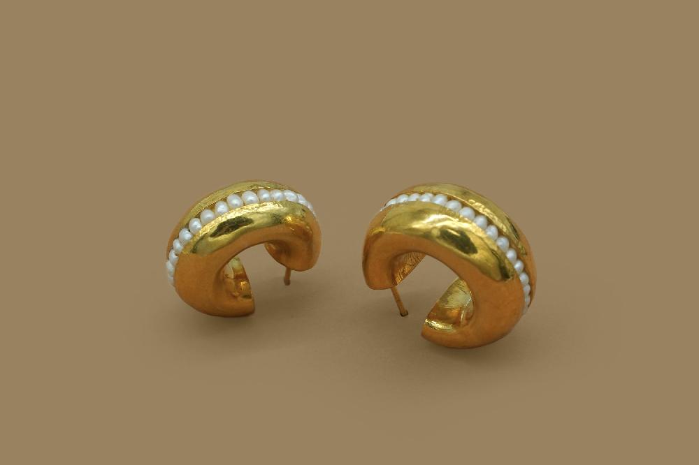 Pacharee Prado Hoops