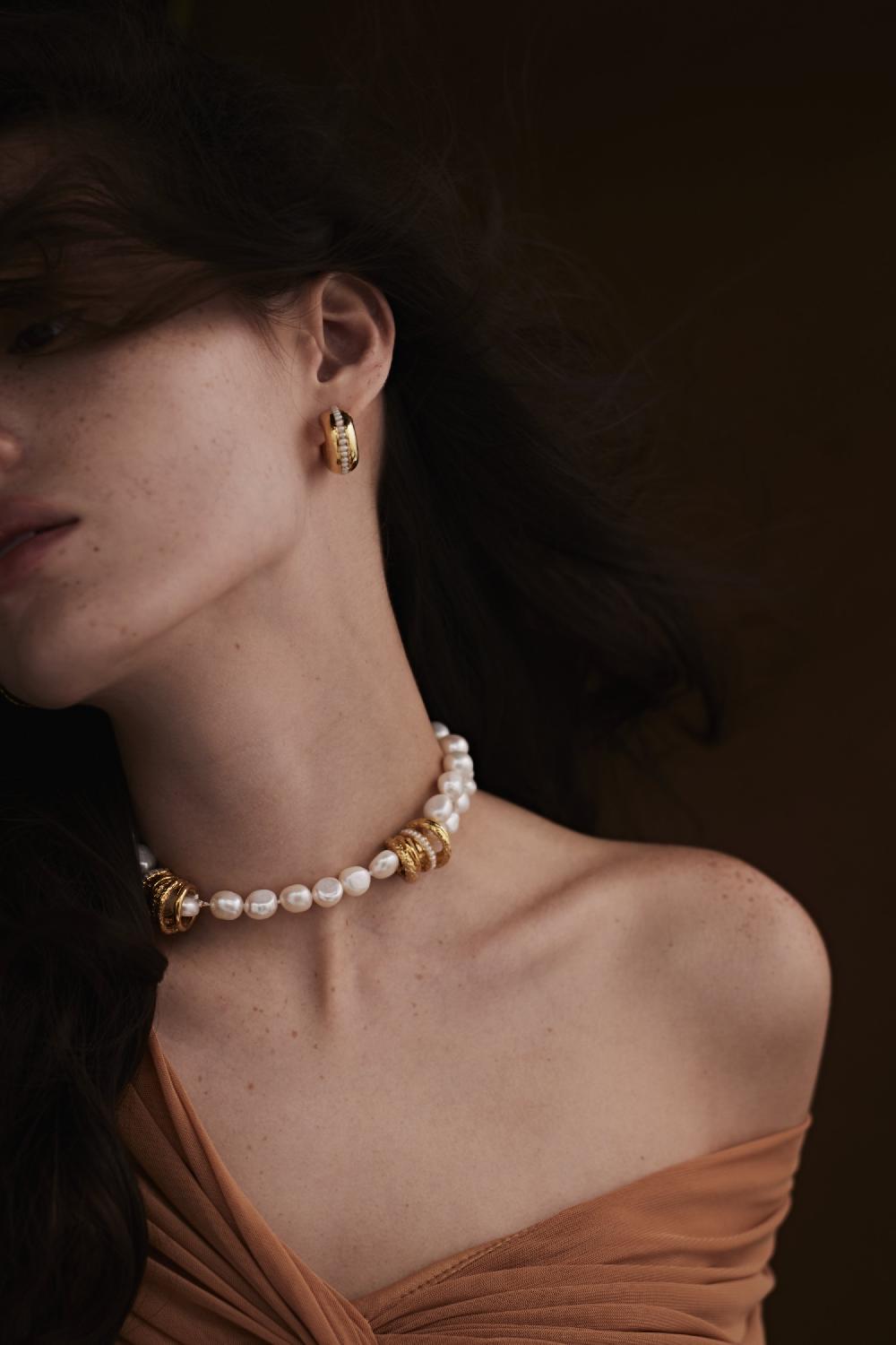 Pacharee Prado Hoops