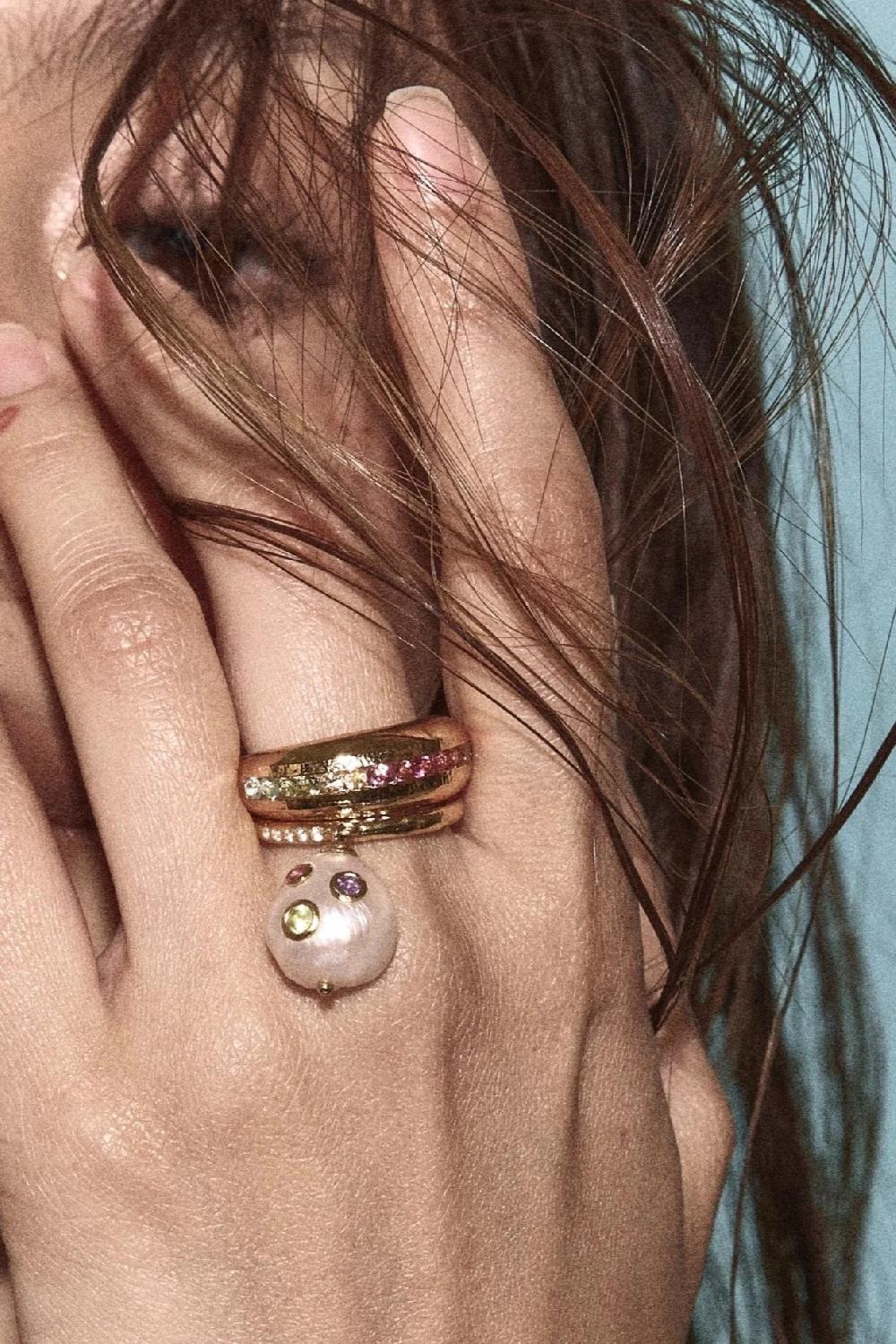 Pacharee Prado Rainbow Sapphire Band