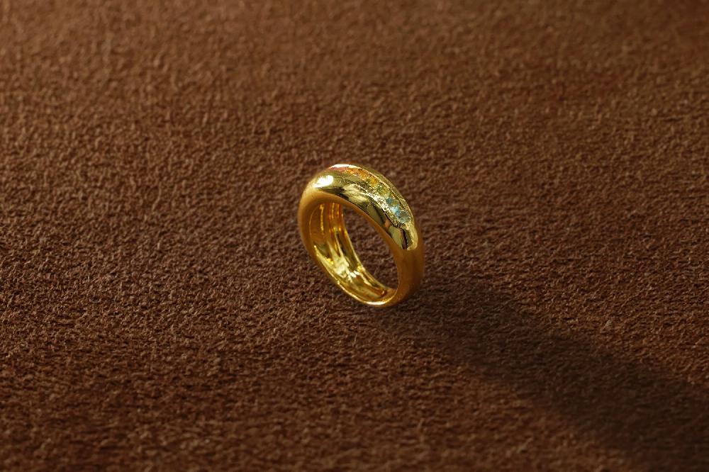 pacharee Prado Rainbow Sapphire Band