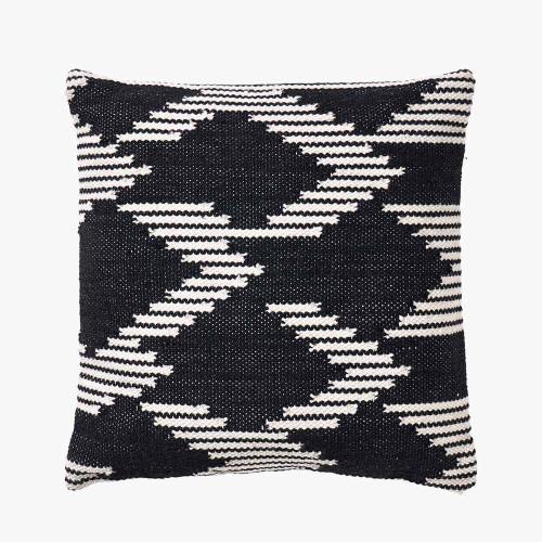 pacific lifestyle Indoor Outdoor Black and White Chevron Design Scatter Cushion