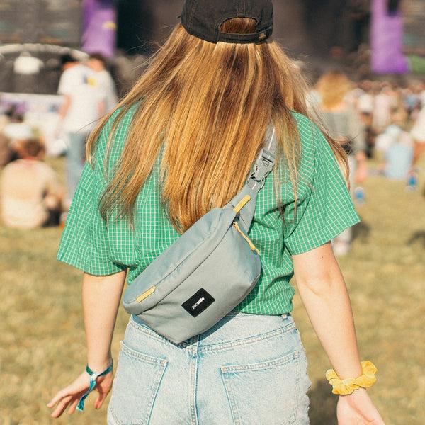Pacsafe Pacsafe® Go Anti-Theft Sling Pack