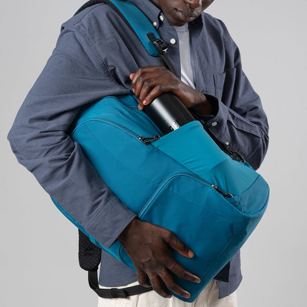 Pacsafe Pacsafe® LS450 Anti-theft 25L Backpack