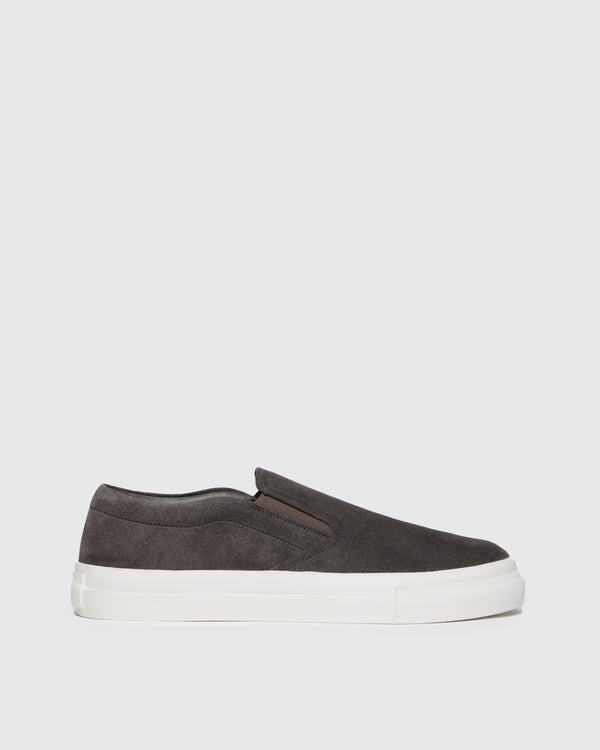 paige Elkan Sneaker
