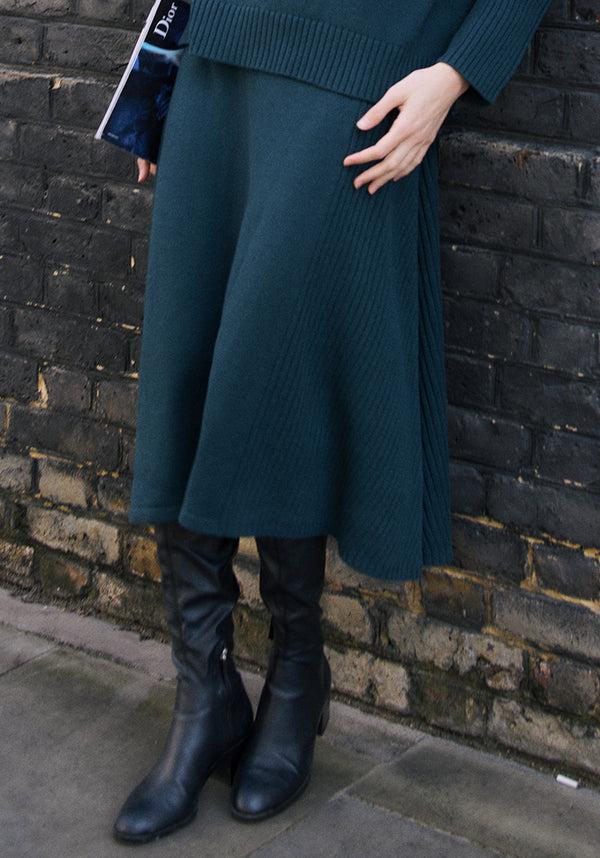 paisie Knitted A-Line Midi Skirt with Ribbed Details