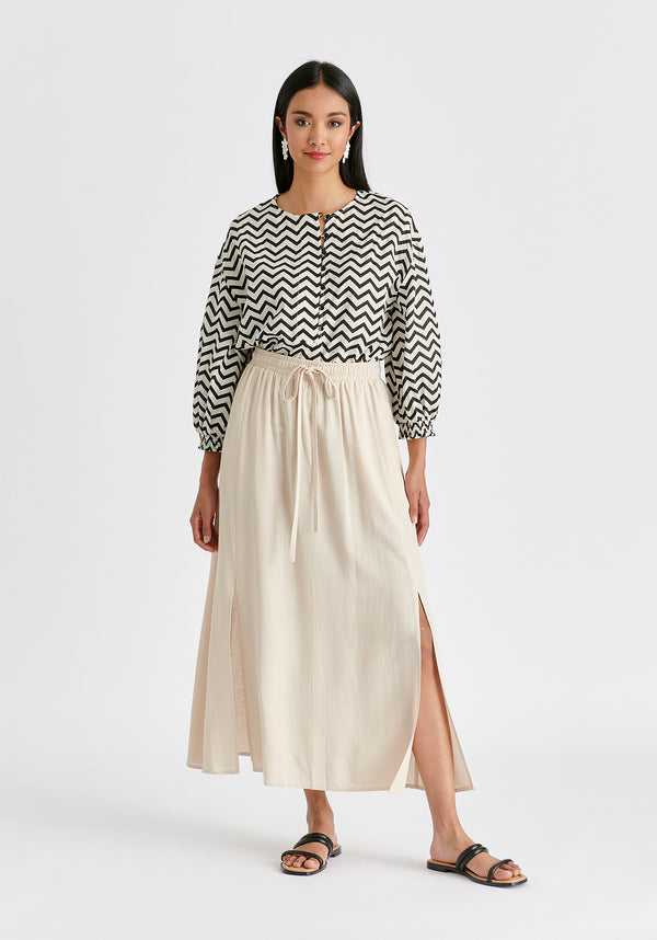 Paisie Buttoned Mid Sleeve Top In Zigzag Pattern
