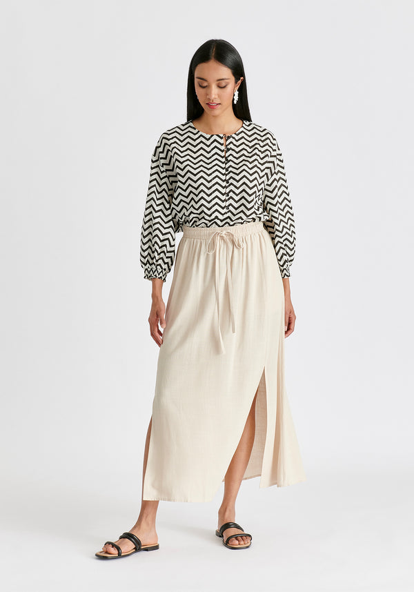 Paisie Buttoned Mid Sleeve Top In Zigzag Pattern